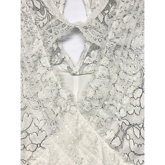 Tassels N Lace Off White Gauzy Dress w Long Lace Sleeves Size M Keyhole Back - Picture 4 of 10